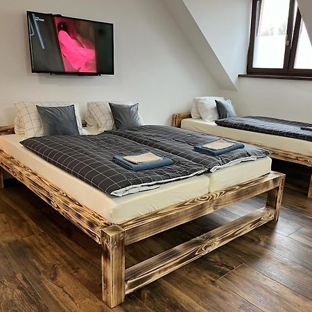 Apartman Kuga Mikulov Eksteriør bilde