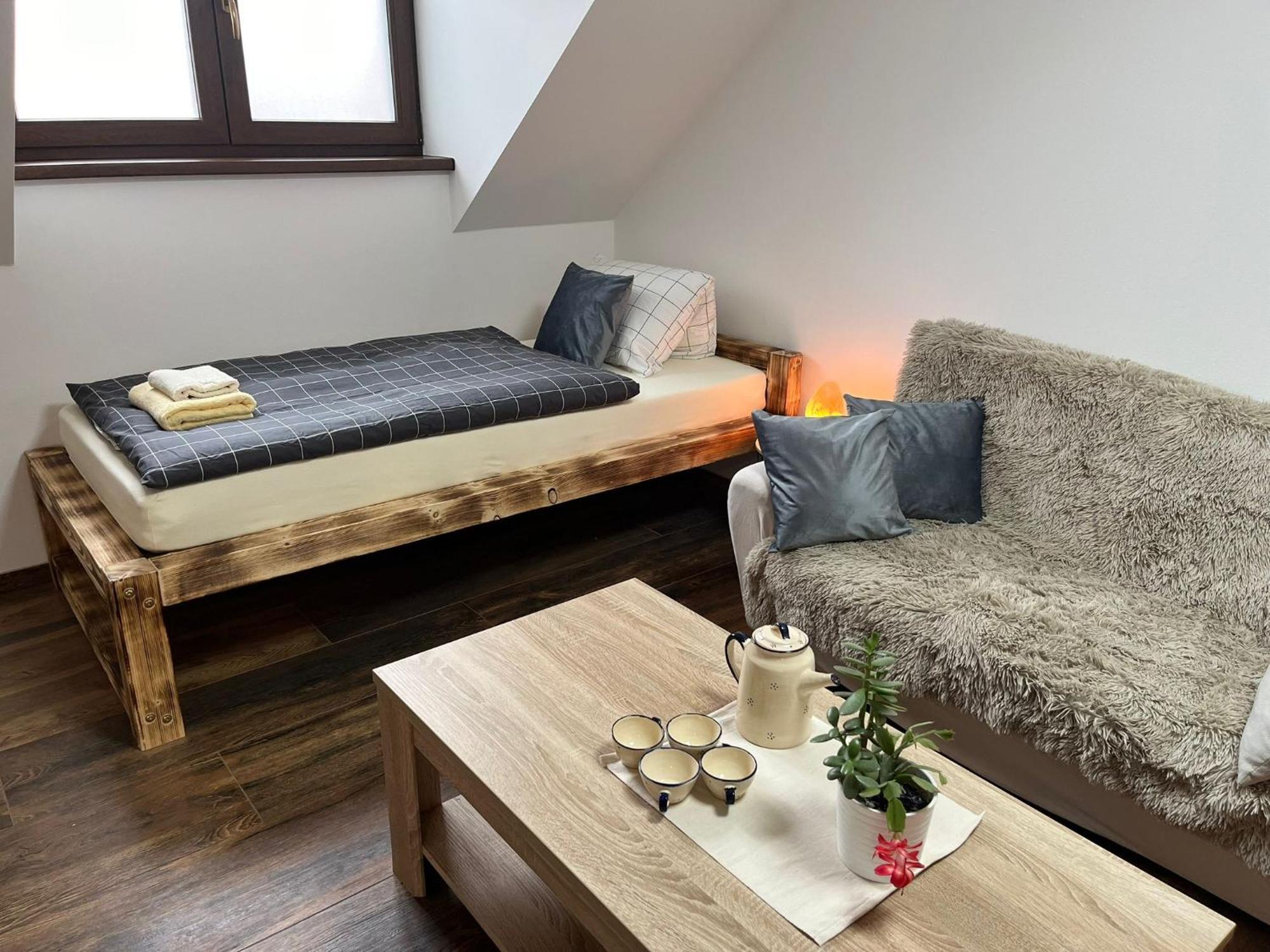 Apartman Kuga Mikulov Eksteriør bilde